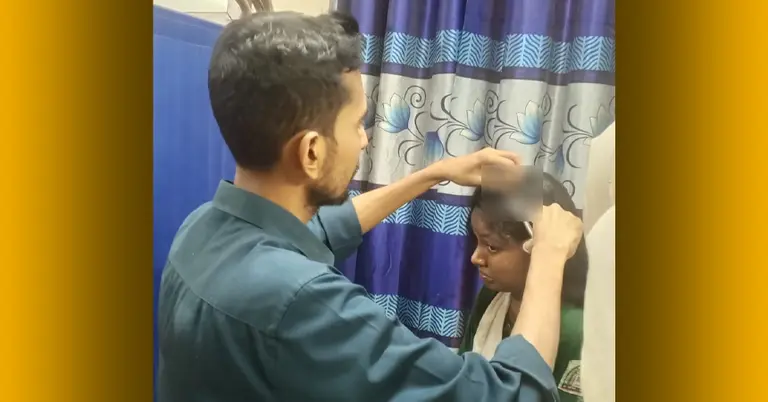 আহত শিক্ষার্থী